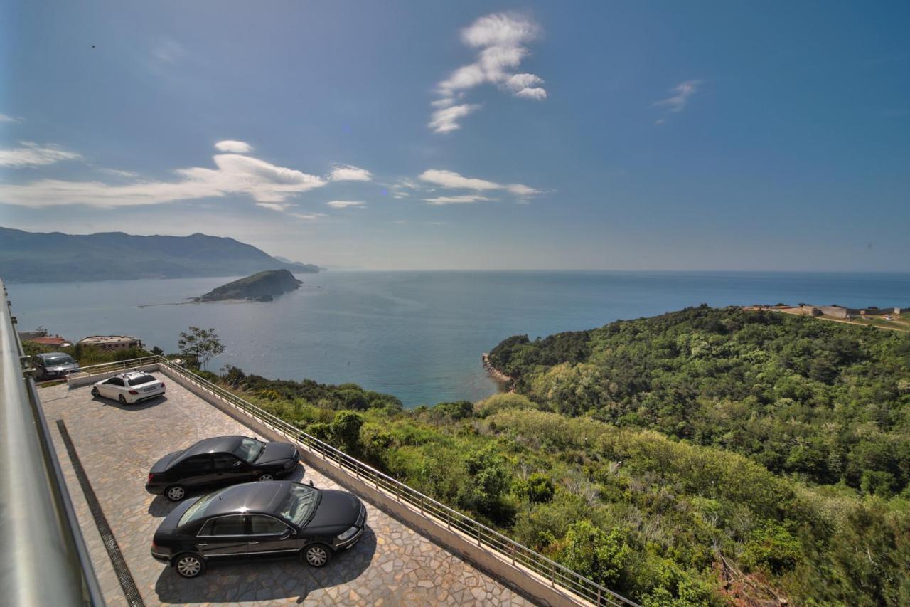 Altezza Apt W/sea View + Shared Pool + Free Parking Budva